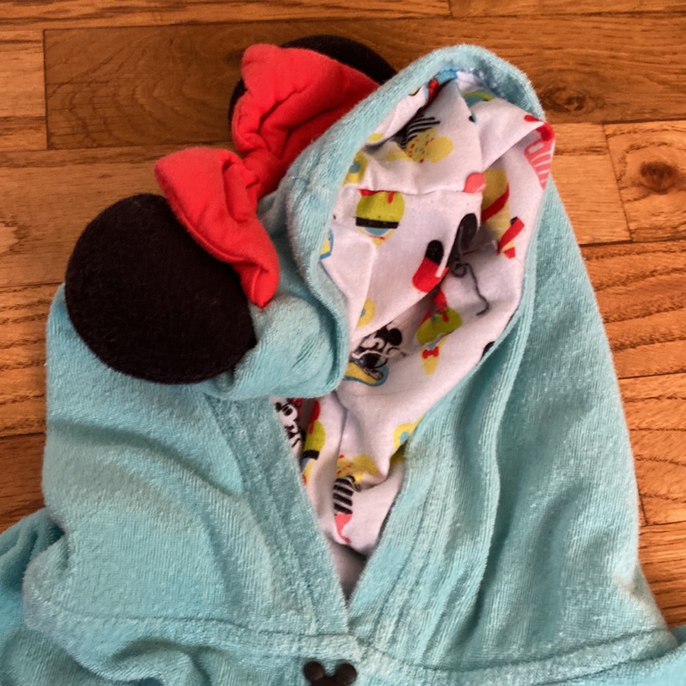 Disney snack Minnie Mouse pool terry cloth beach cover up Beach theme Cape - Picture 3 of 7